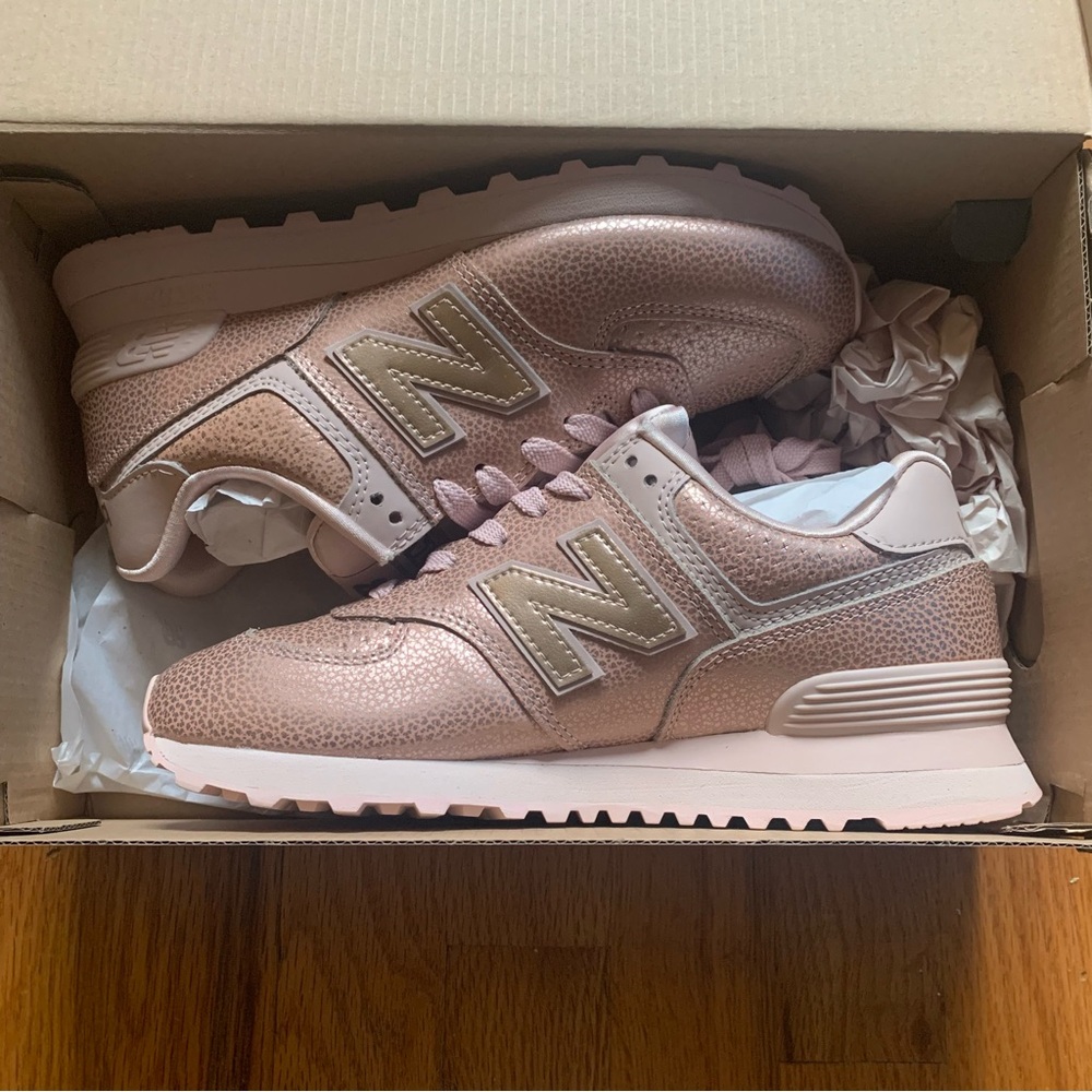 Rose pink new balance sneakers size 7.5